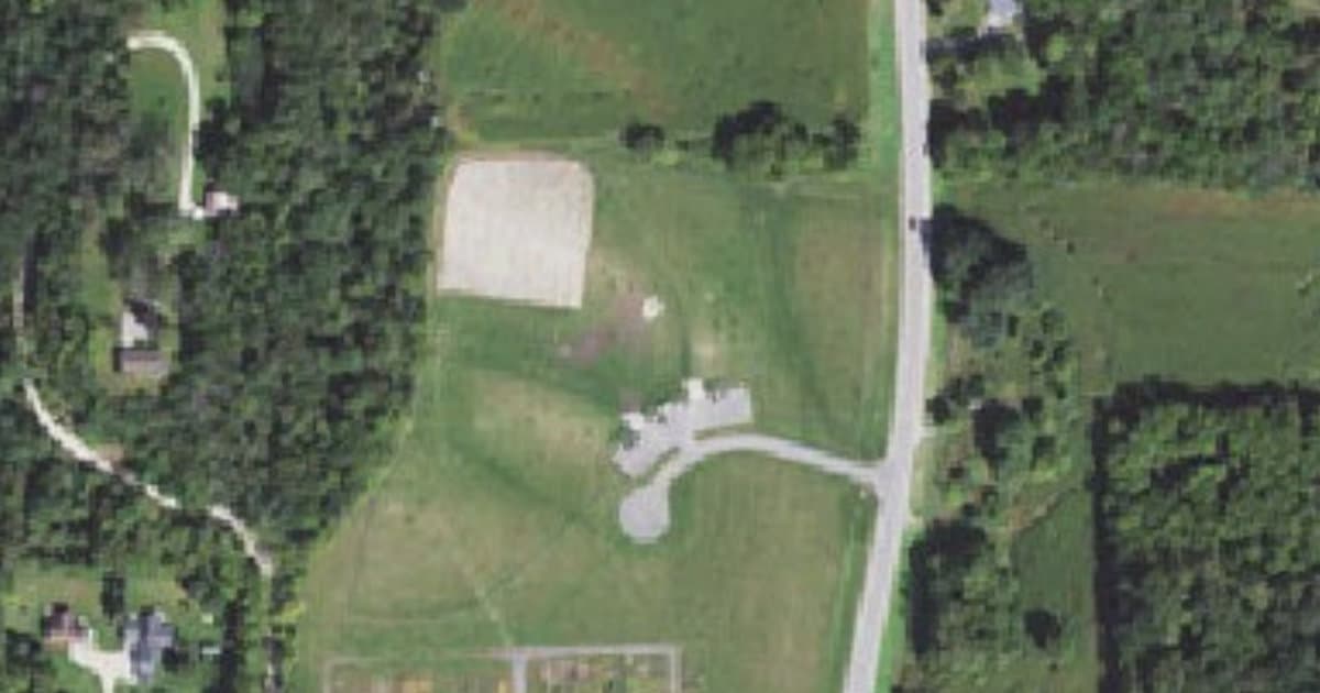 River Road Dog Park dog park in Rochester, MN