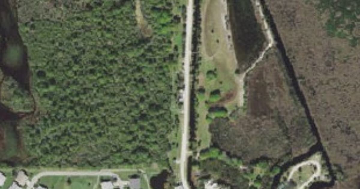 Savanah Dog Park dog park in Fort Pierce, FL