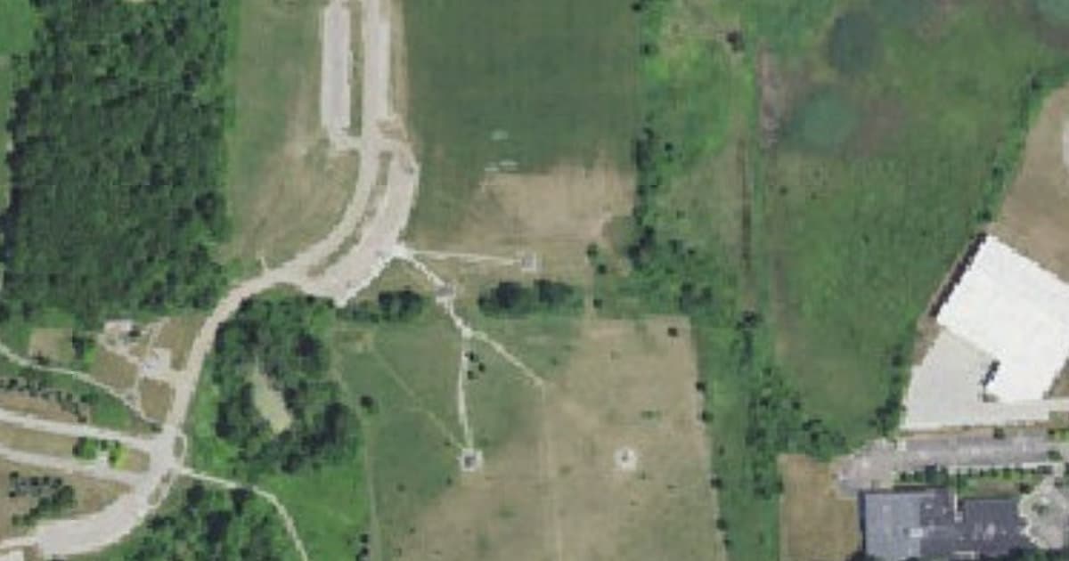 small dog area dog park in Wixom, MI