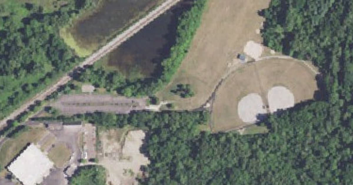 Small Dog Park dog park in Haslett, MI