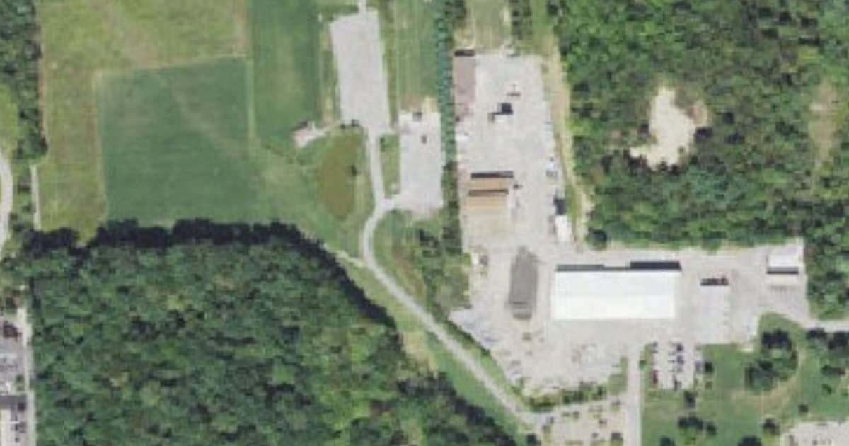 Small Dogs Only dog park in Cranberry Township, PA