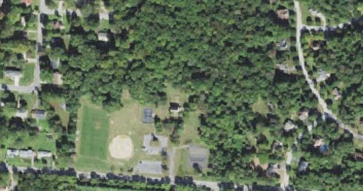 Southern Area Dog Park dog park in Fort Washington, MD