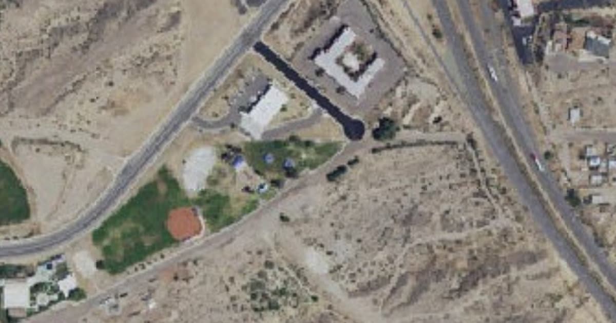 Spike's Desert Dog Park dog park in Needles, CA — photo 2