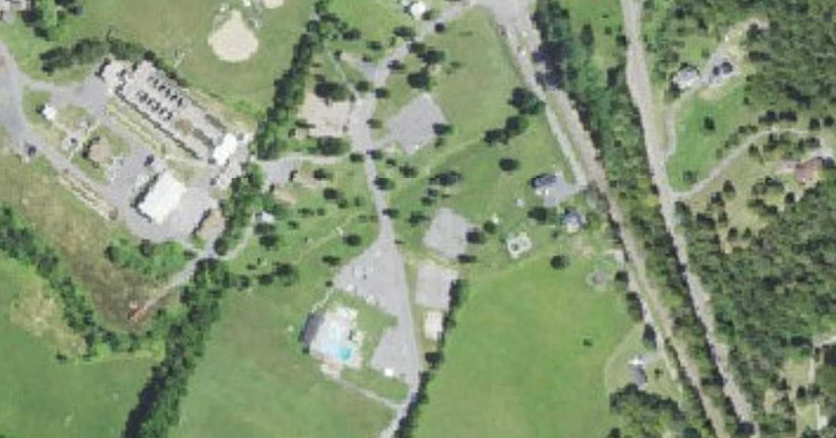 Strasburg Dog Park dog park in Strasburg, VA