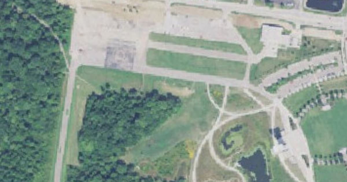 Summit Park Dog Park dog park in Blue Ash, OH