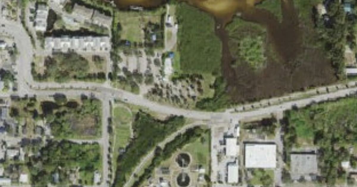 Tarpon Springs Dog Park dog park in Tarpon Springs, FL