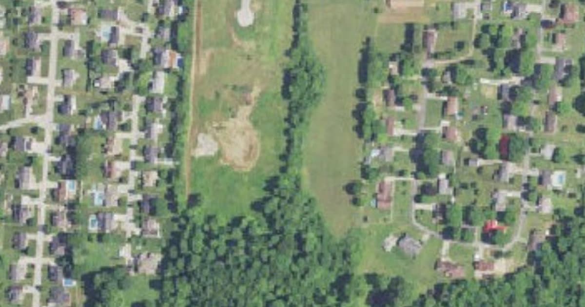 Teays Valley Dog Park dog park in Teays Valley, WV