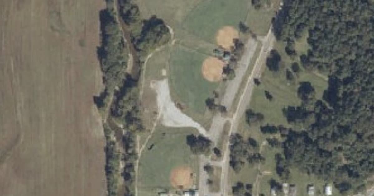 Tupelo Bark Park dog park in Tupelo, MS