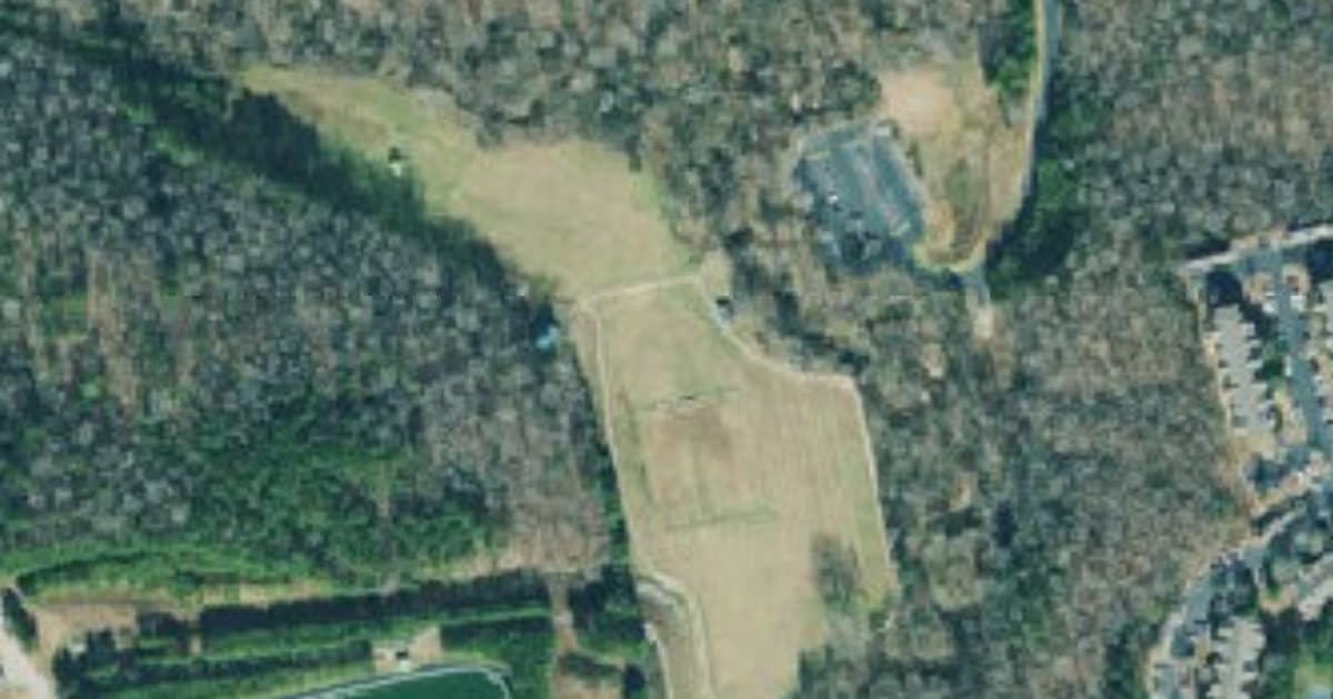 Windermere Park Dog Park dog park in Cumming, GA