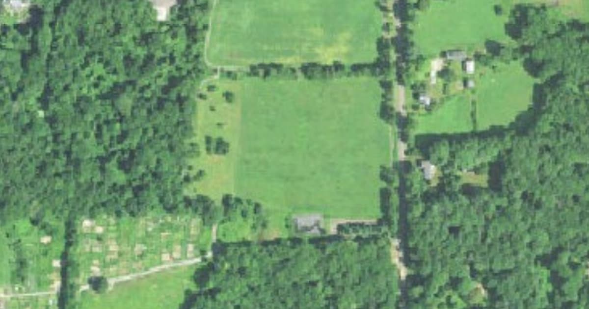 Woodbridge Dog Park dog park in Woodbridge, CT