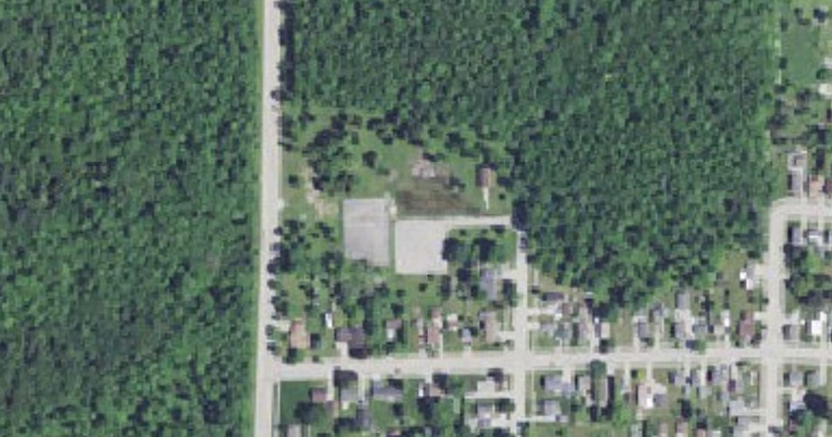 Zander Dog Park dog park in Two Rivers, WI