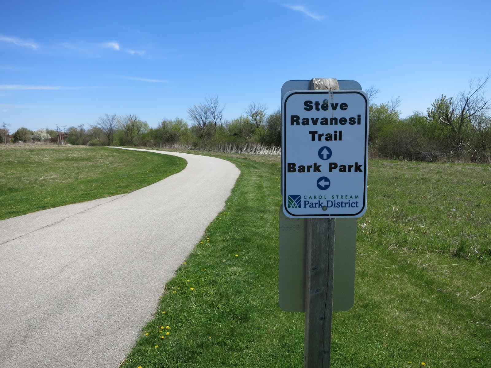 Bark Park dog park in Carol Stream, IL