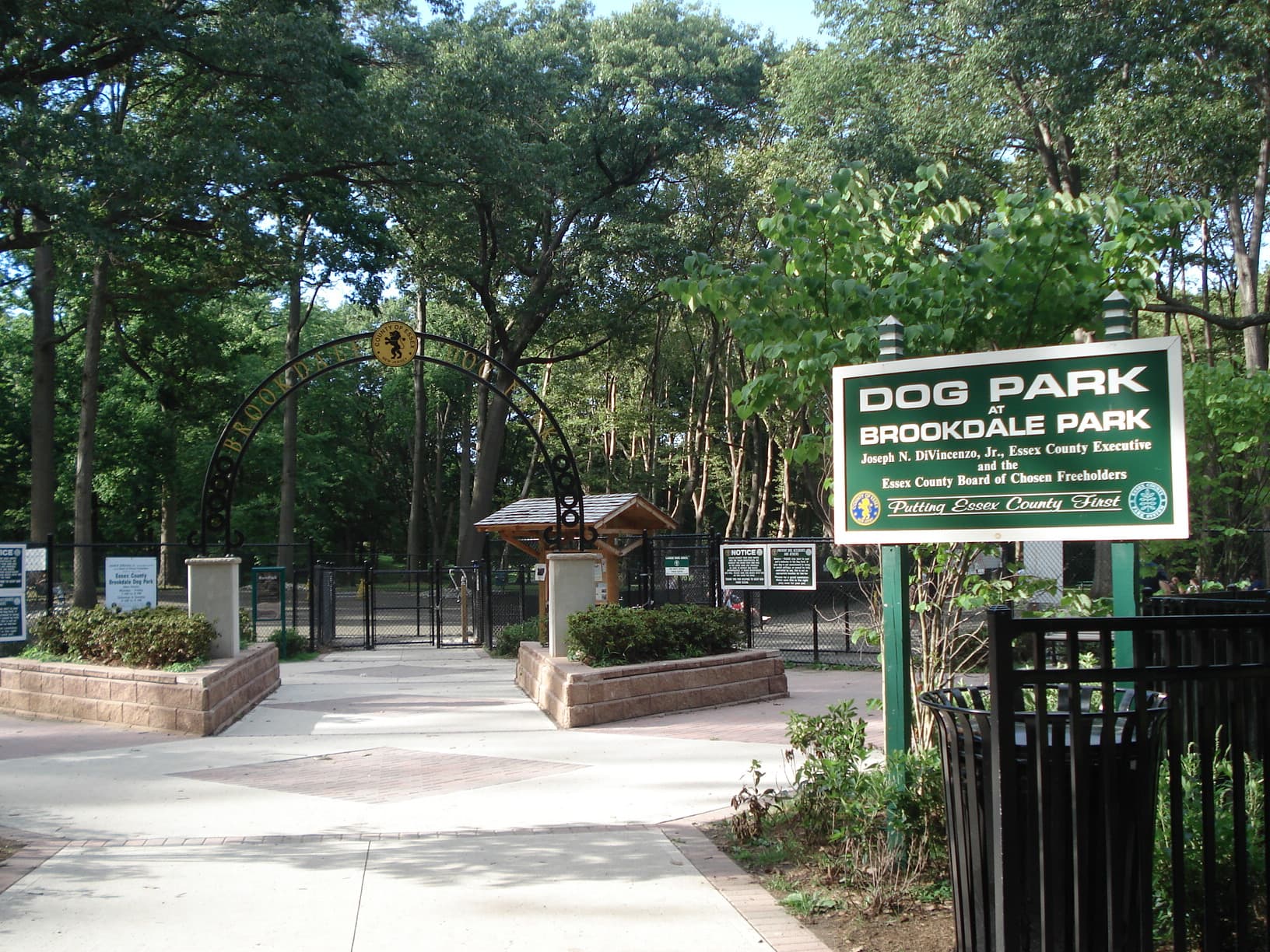 Brookdale Dog Park dog park in Montclair, NJ