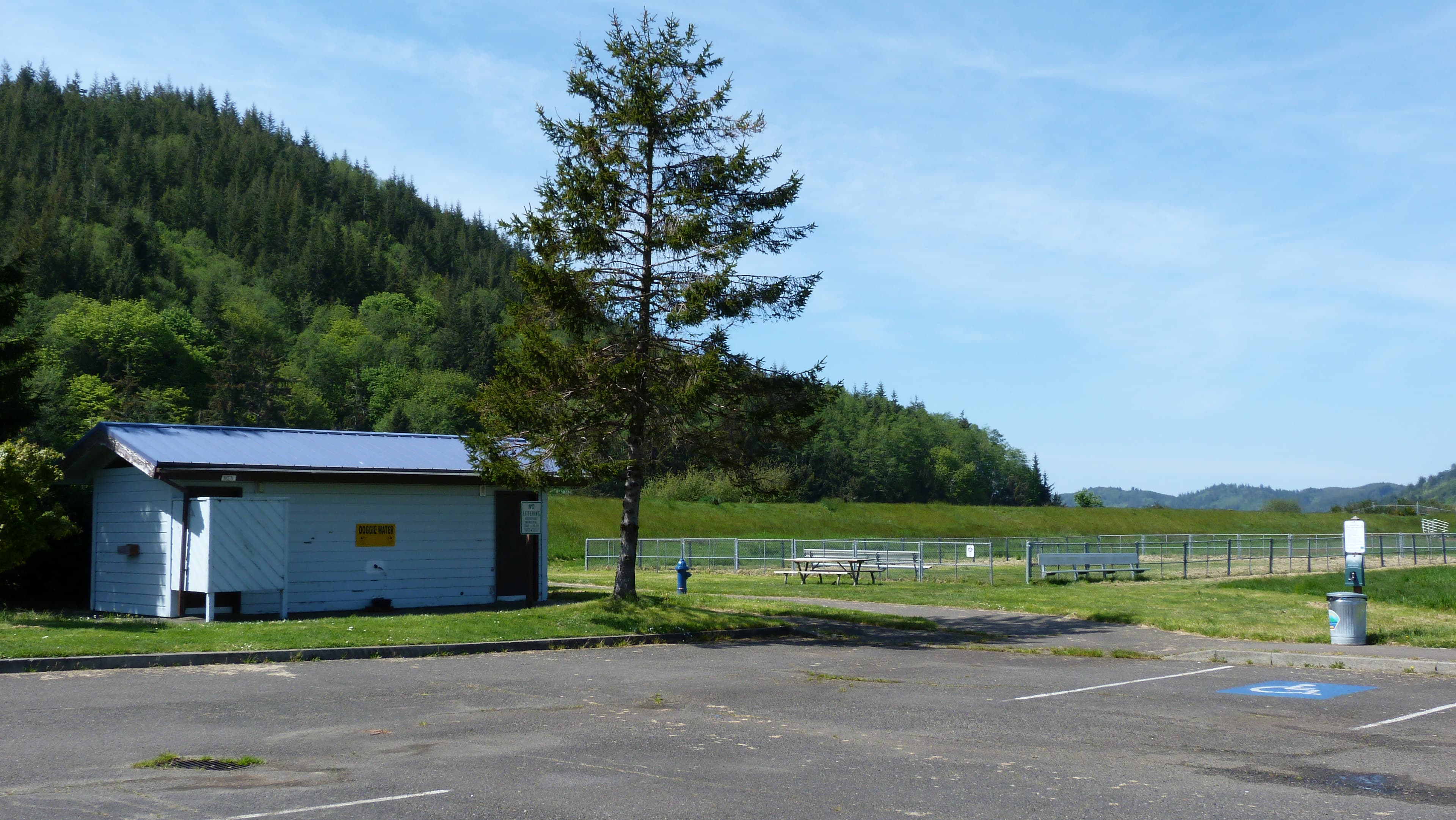 Champion Dog Park dog park in Reedsport, OR — photo 2
